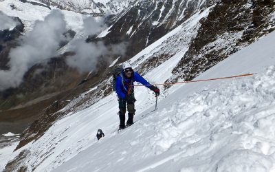 KAFNI-GLACIER-TREK-Product